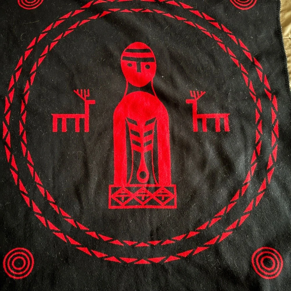 Pendleton Ikanum Blanket Confederated Tribes Grand Ronde Wool Red Black USA Made